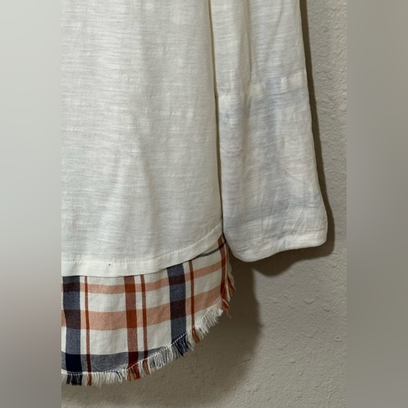 Natural Reflections W Sz L Cream Tunic LS Tee Plaid Fringe Hem Lightweight - Picture 4 of 7